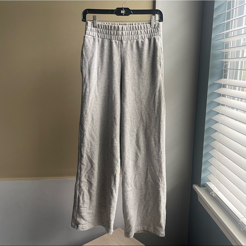Gray Flare/Straight Leg Jogging Pants XS/S